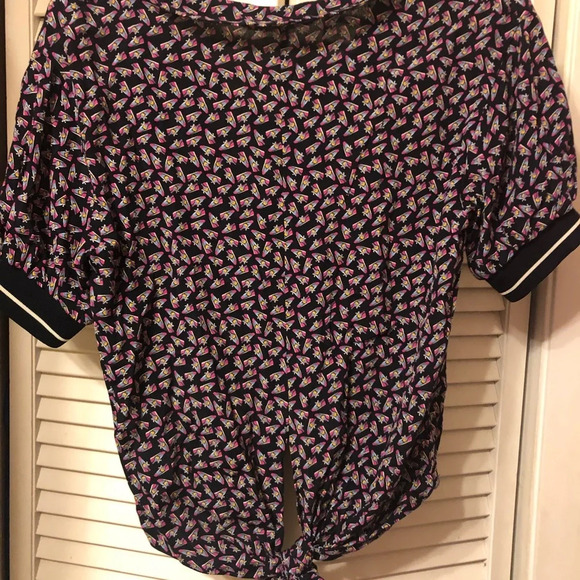 NWOT ZARA SNEAKER PRINT BACK TIE TOP - Picture 6 of 7